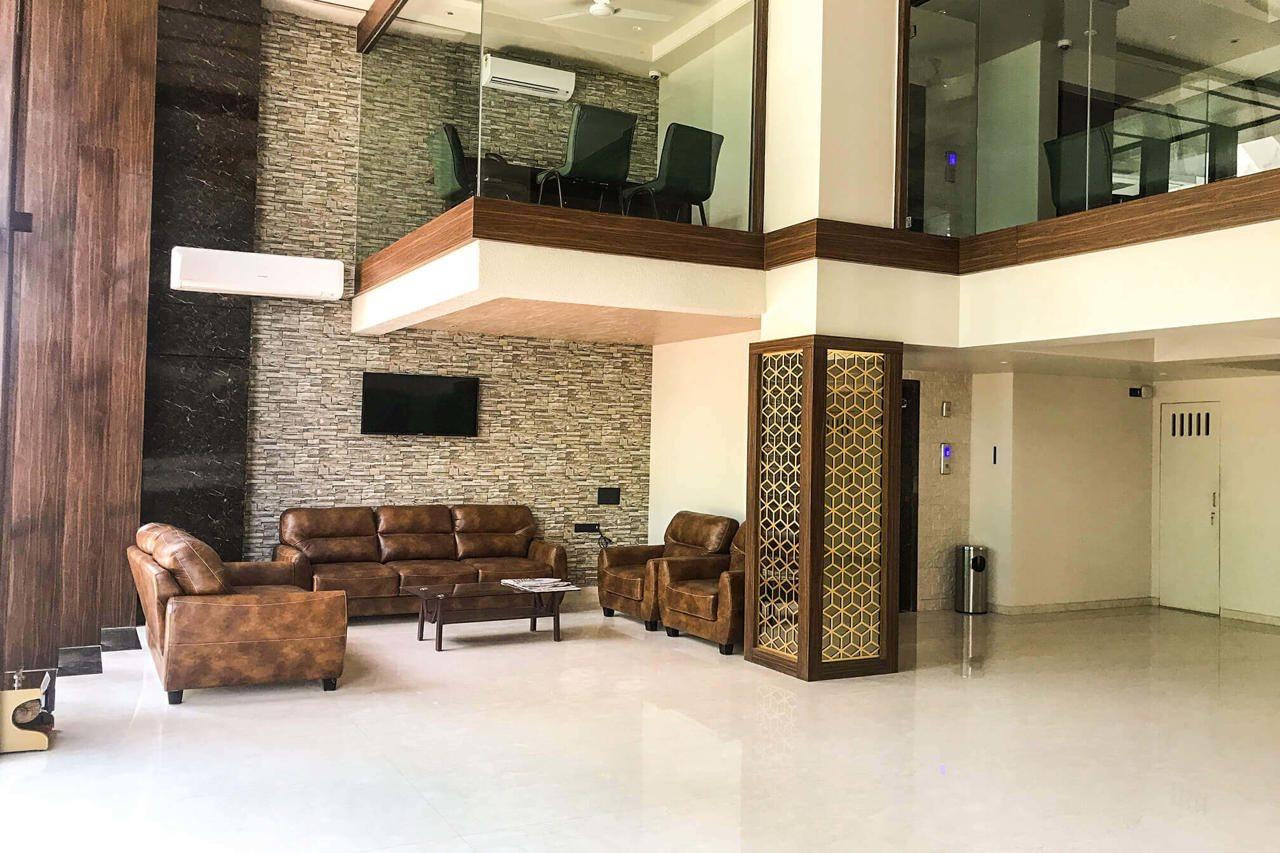 Kyriad Hotel Solapur By Othpl Exteriér fotografie