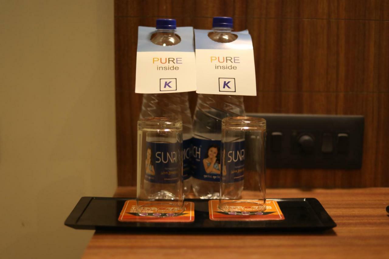 Kyriad Hotel Solapur By Othpl Exteriér fotografie